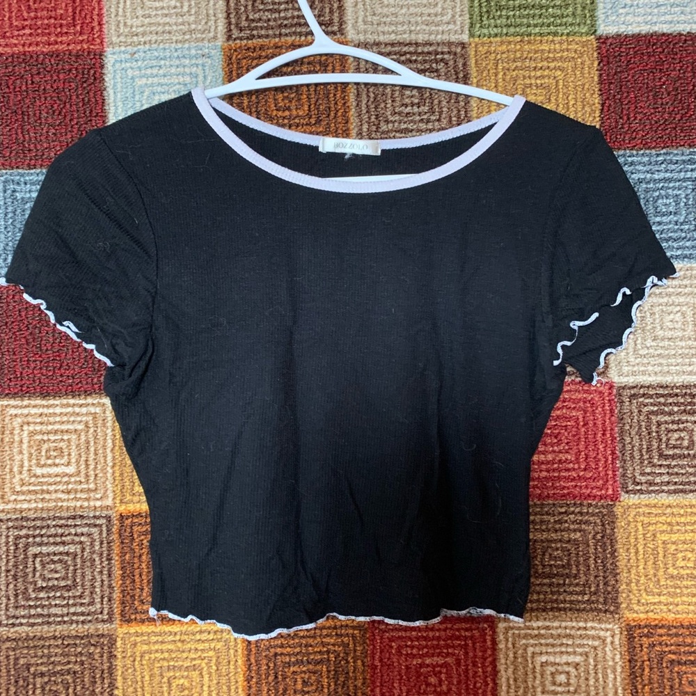 Bozzolo Black Crop Top with White Trim
